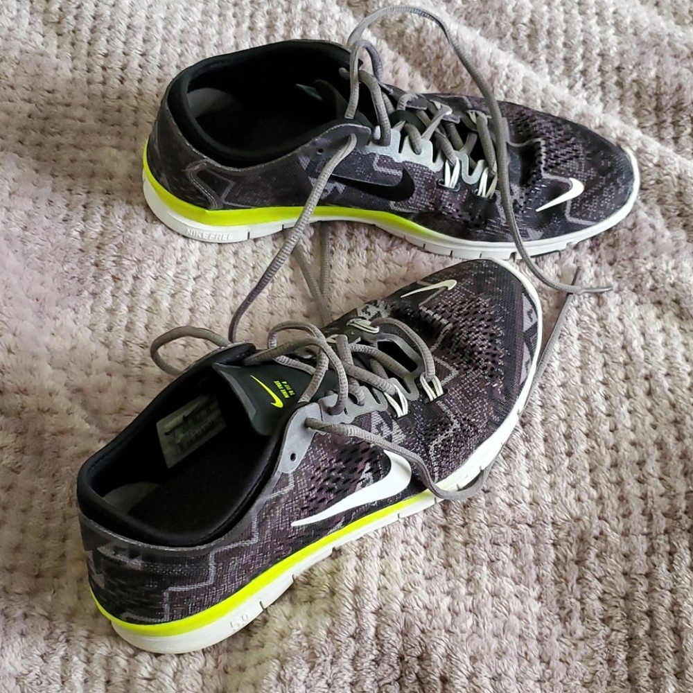 Nike Free - Picture 3 of 4